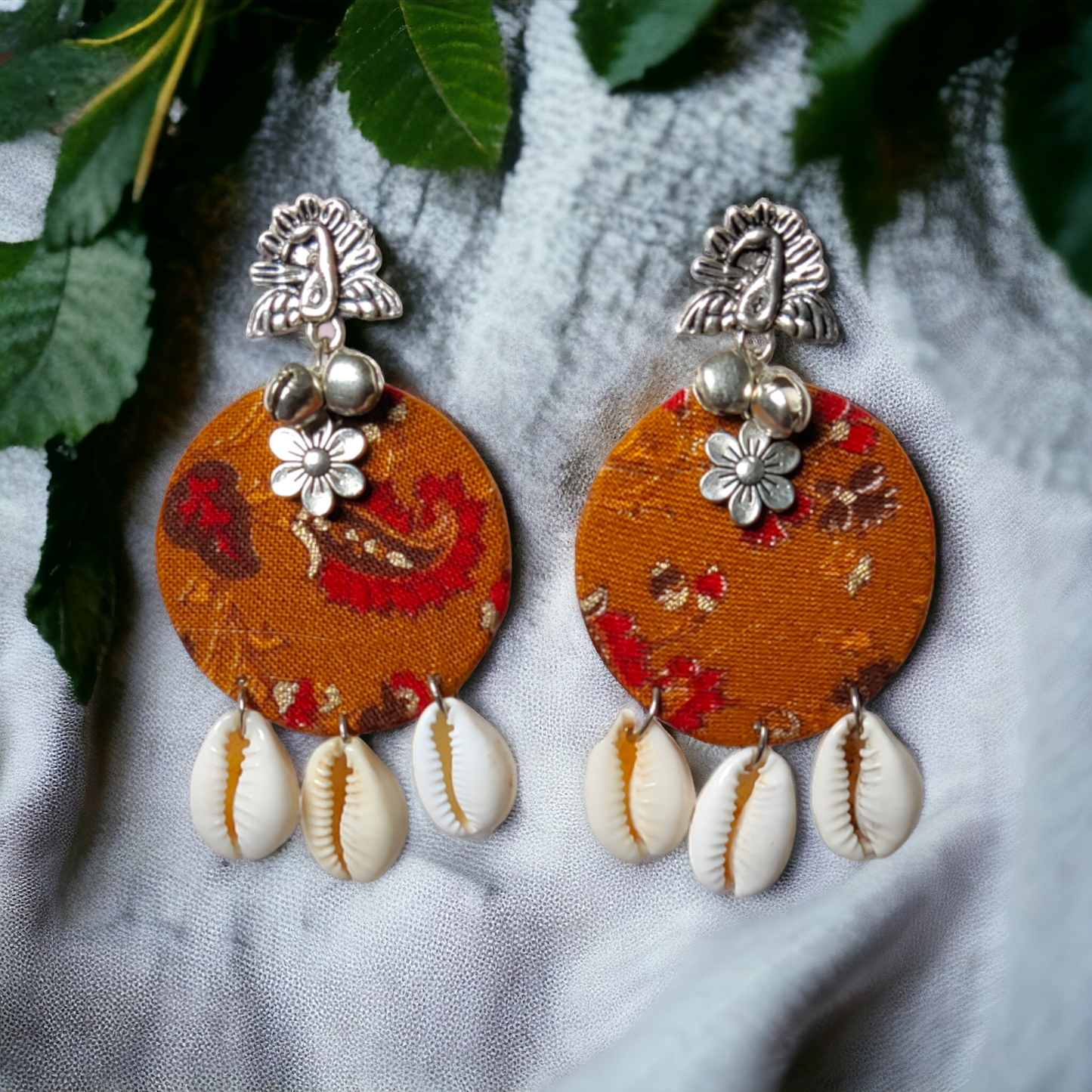 Taasha, handmade bangles, silk thread bangles, handmade earrings, handicrafts, fabric earrings
