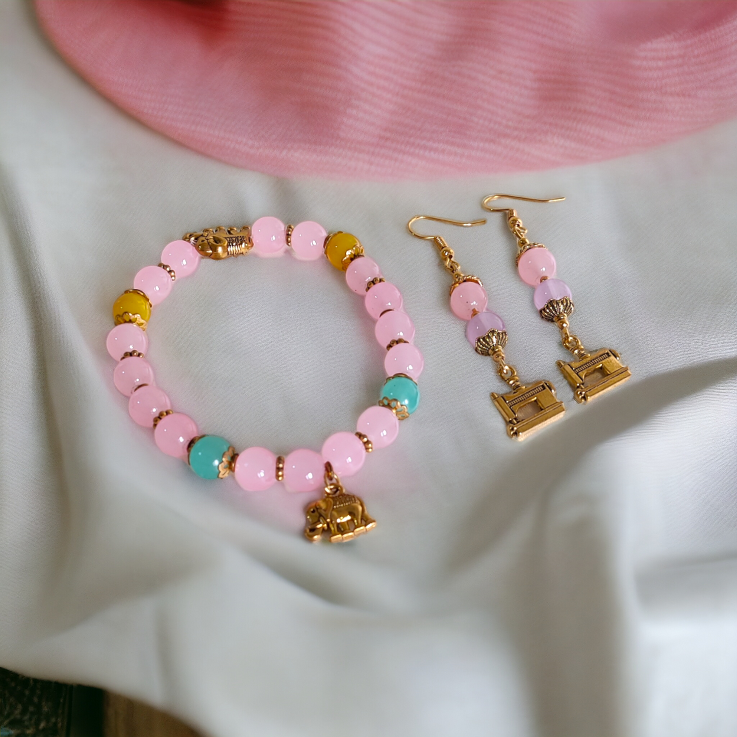 Pink Glass Beads Bracelet & Earrings Set