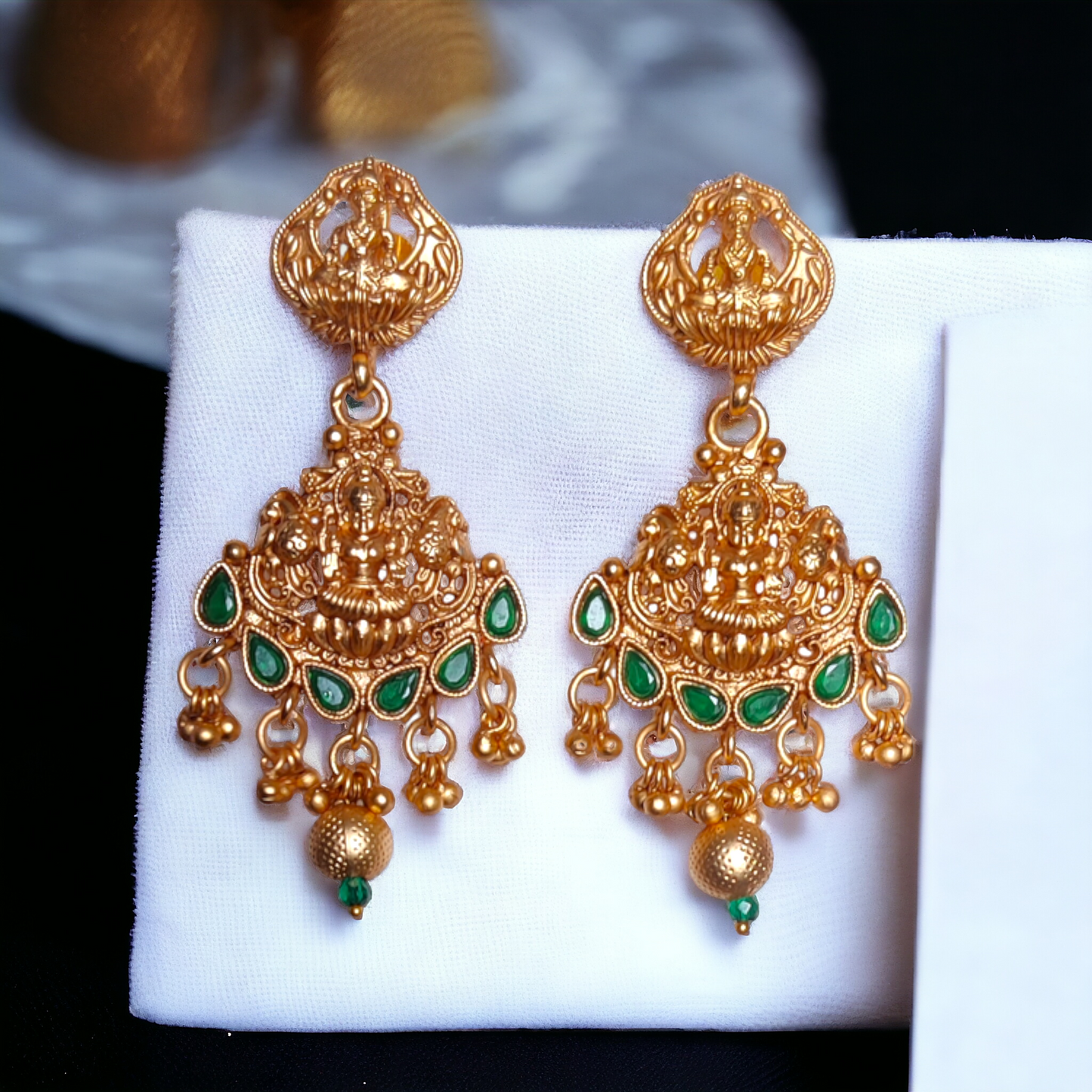 Golden Beads Studded With Green Kundan Lakshmi Necklace - TS07