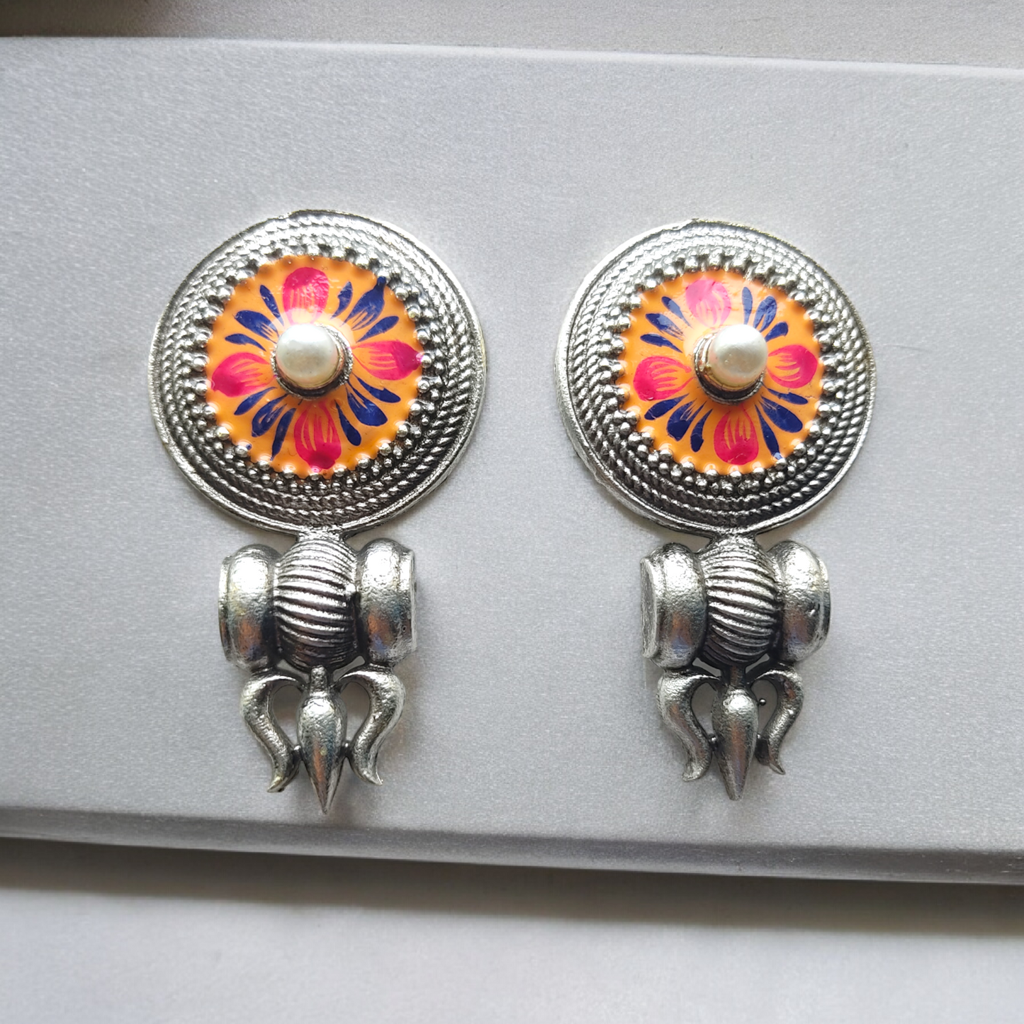 Silver Replica Damaru Earring - XJ64