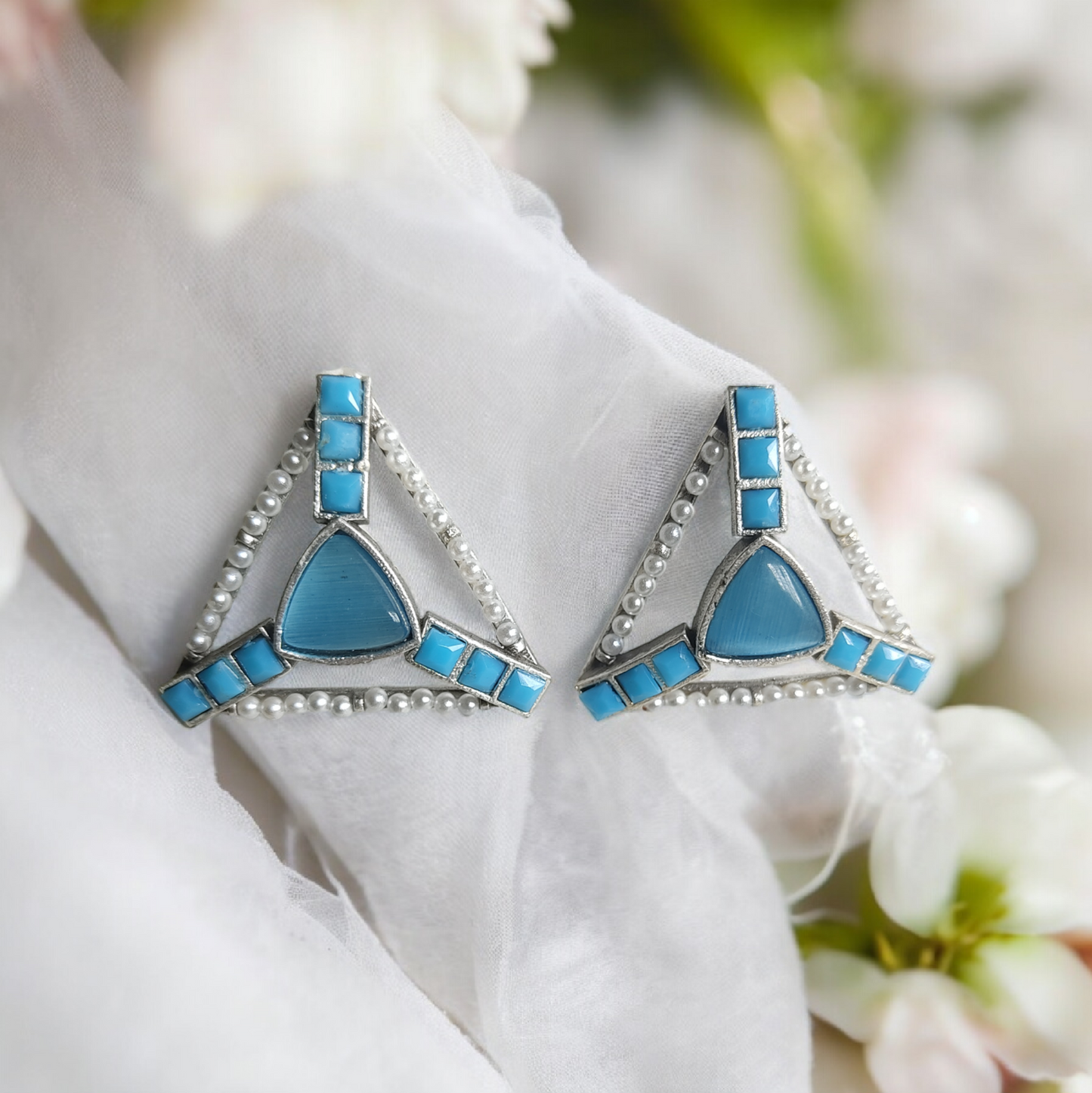 Silver Replica Blue Kundan Earring - XJ65