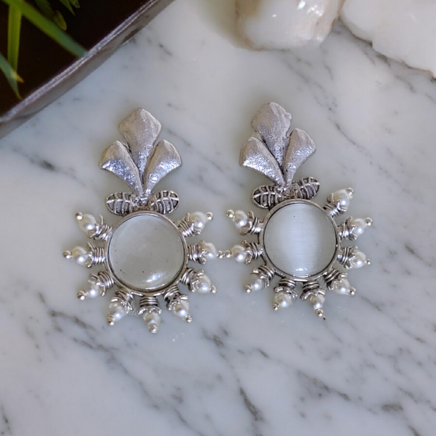 Silver Replica White Kundan Earring - XJ66