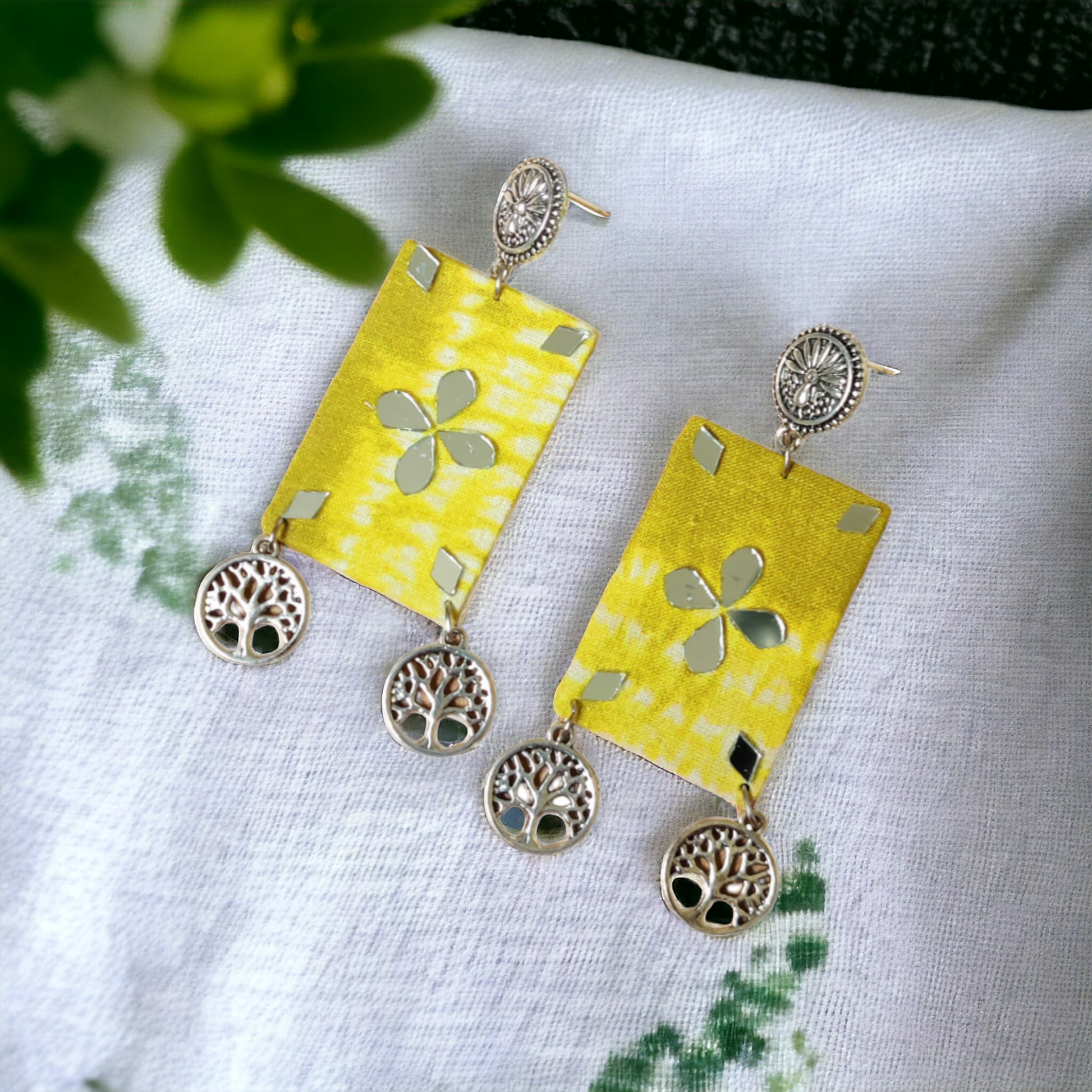 Taasha, handmade bangles, silk thread bangles, handmade earrings, handicrafts, fabric earrings