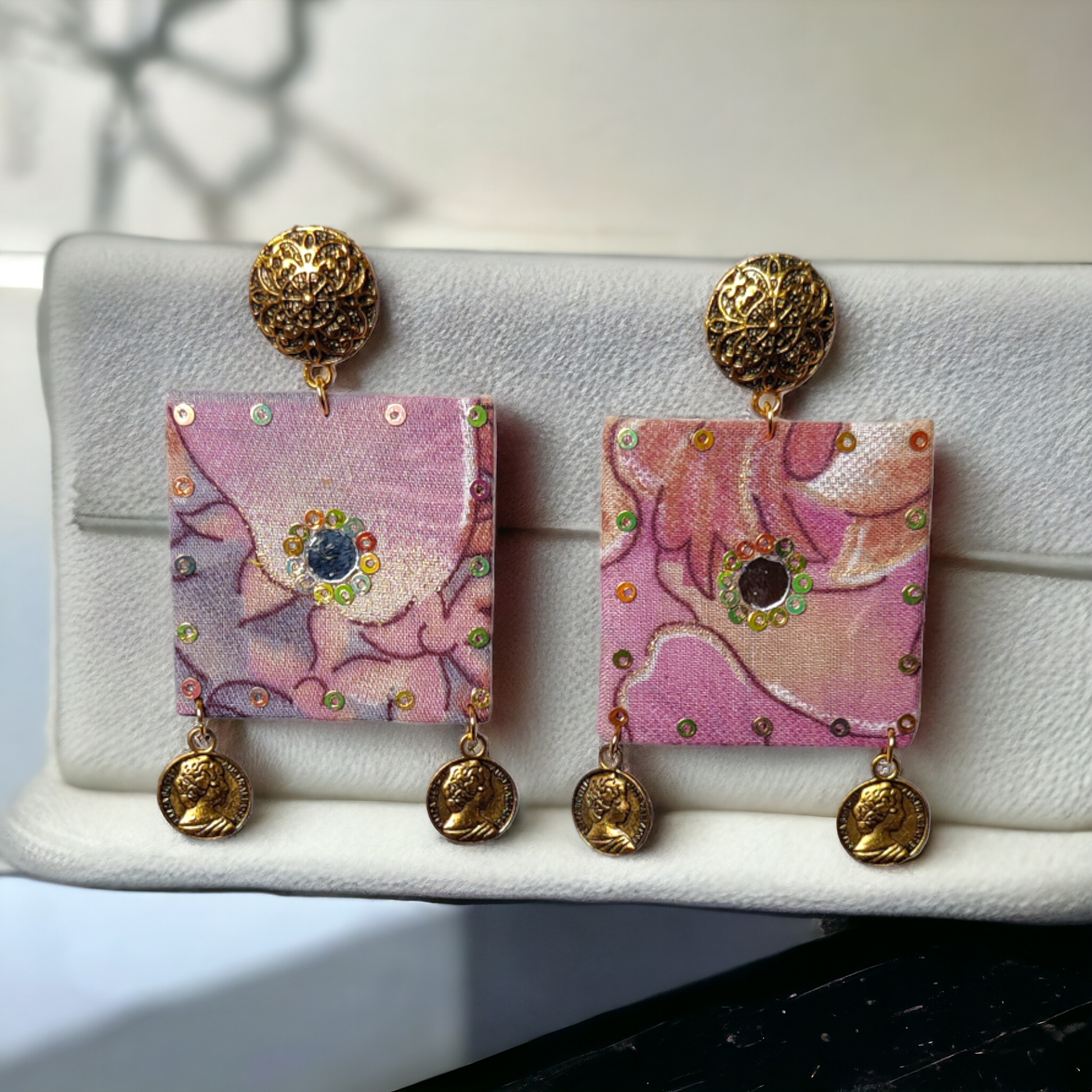 Taasha, handmade bangles, silk thread bangles, handmade earrings, handicrafts, fabric earrings