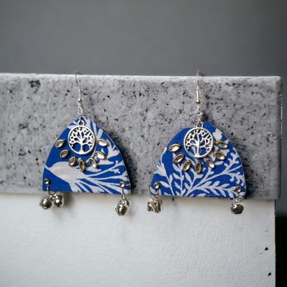 Taasha, handmade bangles, silk thread bangles, handmade earrings, handicrafts, fabric earrings