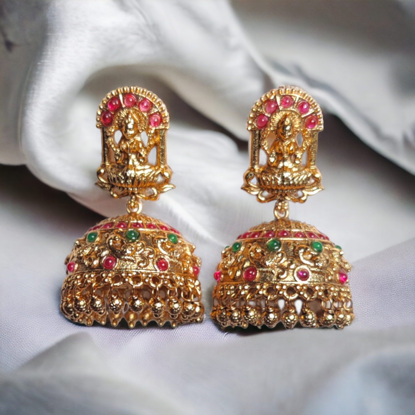 Traditional Jhumka With Red & Green Kundan With Matte Finish