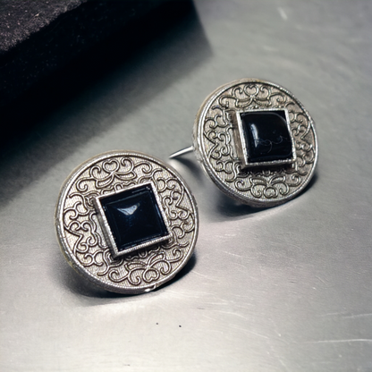 Black Metal Studs - XJ62