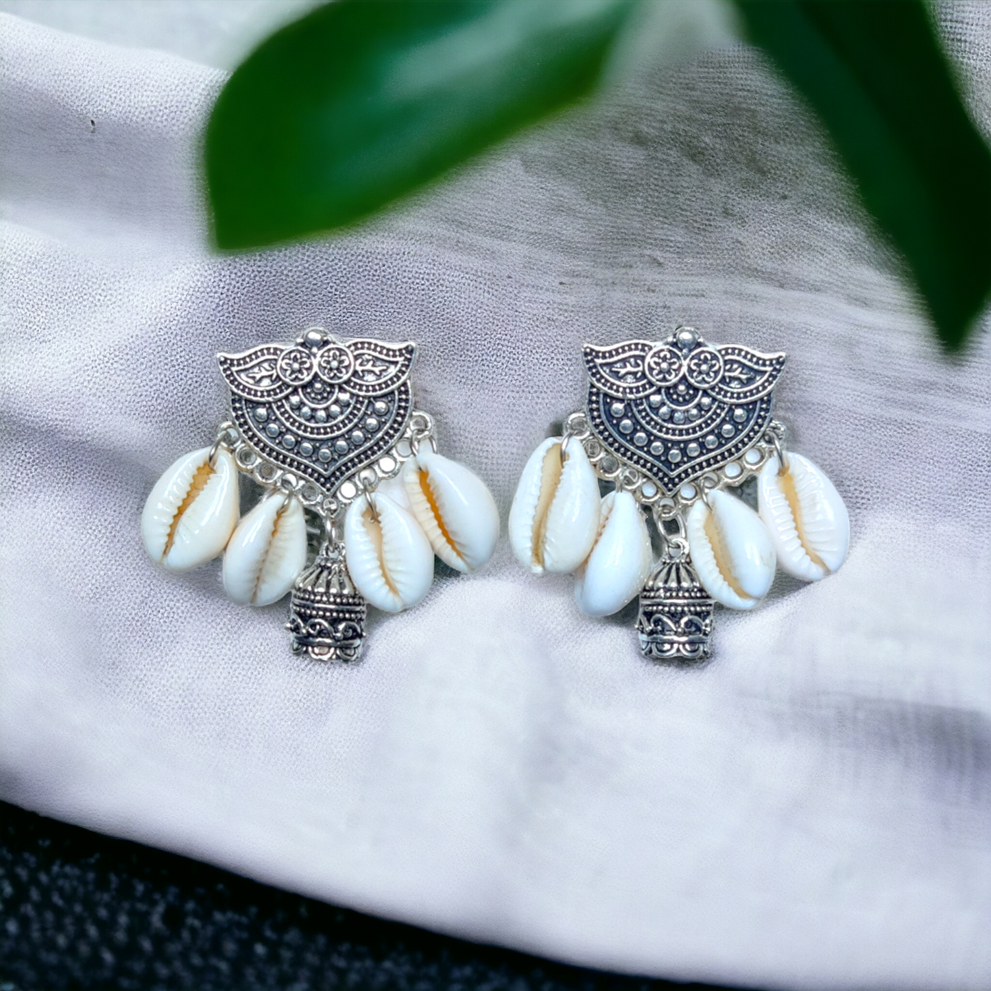 Cowrie Earrings - XJ40