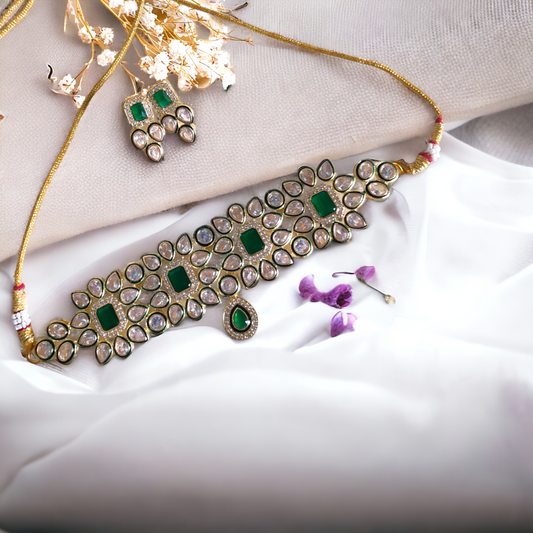 Green Stone Kundan Necklace Set - KC07