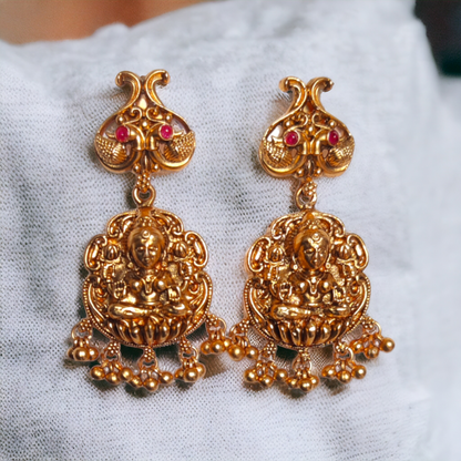 Lakshmi Necklace Set With Golden Beads - Matte Finish TS16