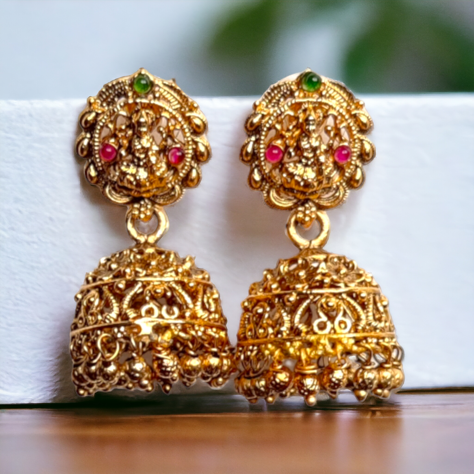 Golden Beads Studded With Red Kundan Necklace Set - TS08