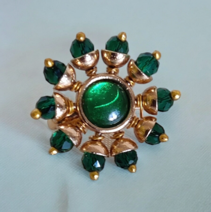 Green Kundan Nose Pin
